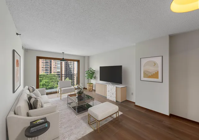 1st image of 1225 Lasalle Ave #1106, Minneapolis, MN 55403 | MLS# 7103618