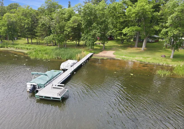 5th image of 24780 Sunfish Bay Rd #Unit 6, Siren, WI 54872 | MLS# 7103634