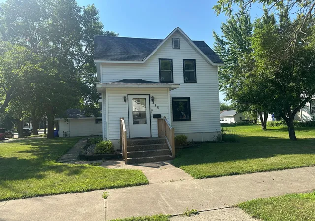 Homes for sale in Canby, MN | 313 Poplar Ave N, Canby, MN 56220 | MLS# 7103639