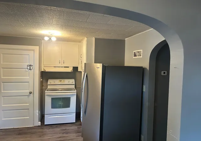 Photo 3 of Sale Pending at 313 Poplar Ave N, Canby, MN 56220 | MLS# 7103639 | Listing updated on 2026-07-25