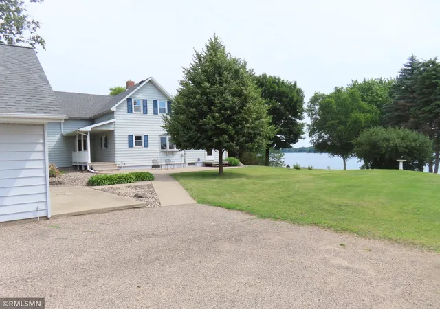 Homes for sale in Annandale, MN | 1814 County Road 5 Nw, Annandale, MN 55302 | MLS# 7103644