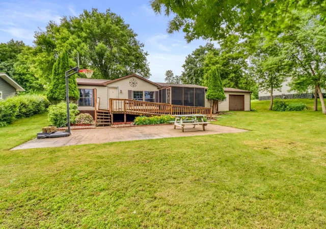 Photo 2 of Single family home for sale at 12651 Dorff Beach Rd, Audubon, MN 56511 | MLS# 7103648 | Listing updated on 2026-09-06