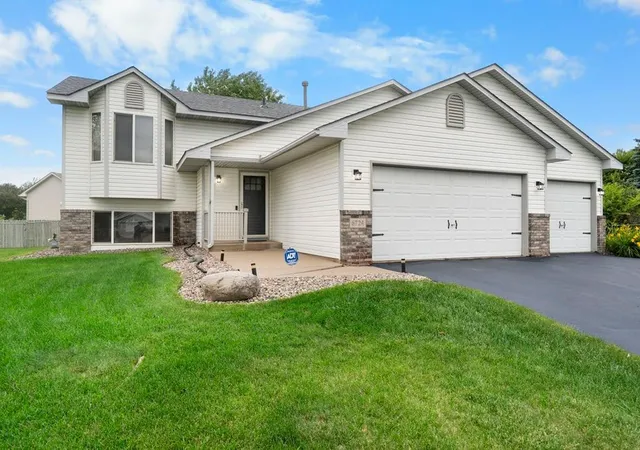 Homes for sale in Brooklyn Park, MN | 6724 92nd Ct N, Brooklyn Park, MN 55445 | MLS# 7103656