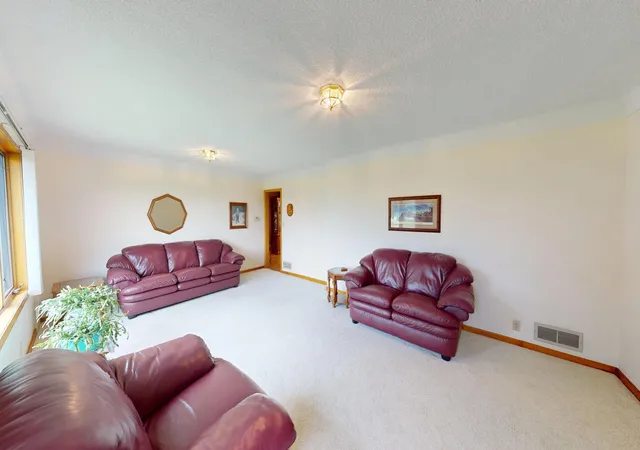 Homes for sale in Albert Lea, MN | 17743 750th Ave, Albert Lea, MN 56007 | MLS# 7103657