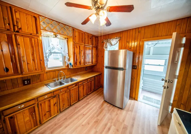 Photo 3 of Single family home for sale at 704 7th Street Se, Rochester, MN 55904 | MLS# 7103663 | Listing updated on 2026-08-07