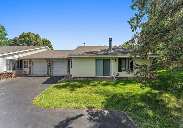 Photo 2 of Single family home for sale at 3854 Heather Dr, Saint Paul, MN 55122 | MLS# 7103674 | Listing updated on 2026-08-27