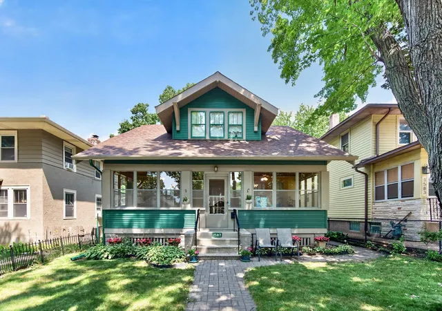 1st image of 1587 Wellesley Ave, Saint Paul, MN 55105 | MLS# 7103704