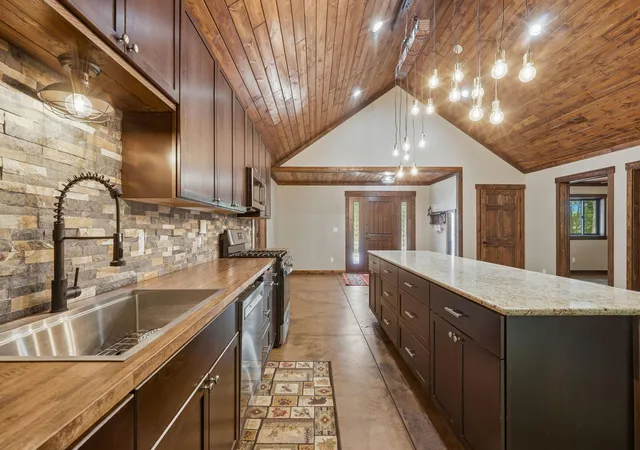 Photo 3 of Single family home for sale at 29928 Aztec Cir, Pequot Lakes, MN 56472 | MLS# 7103717 | Listing updated on 2026-09-13