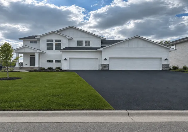 1st image of 12790 Stutz Ct, Minneapolis, MN 55449 | MLS# 7103737