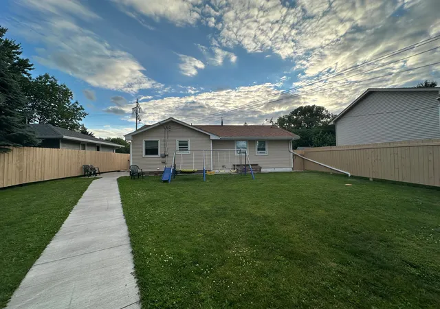 Homes for sale in Columbia Heights, MN | 4039 Main St Ne, Columbia Heights, MN 55421 | MLS# 7103738