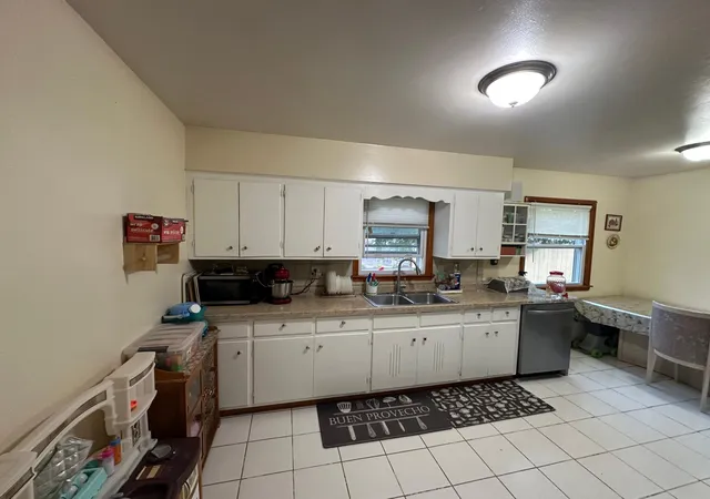 Photo 3 of Single family home for sale at 4039 Main St Ne, Minneapolis, MN 55421 | MLS# 7103738 | Listing updated on 2026-09-02