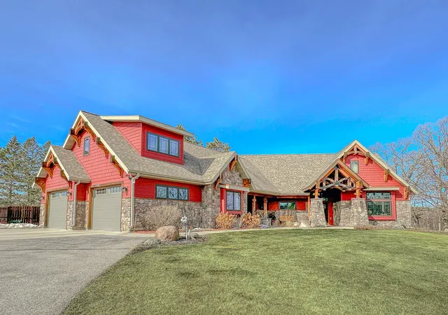 Photo 1 of Sale Pending at 2119 Monroe Ave Sw, Bemidji, MN 56601 | MLS# 7103791 | Listing updated on 2026-07-24