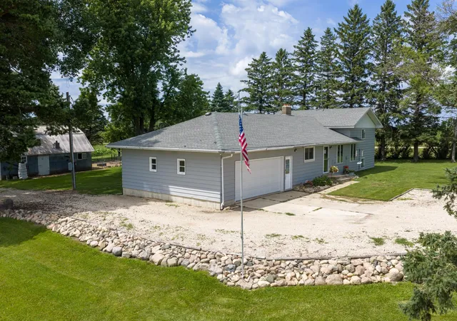 Homes for sale in Adams, MN | 14977 690th Ave, Adams, MN 55909 | MLS# 7103795