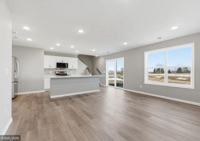 4th image of 2627 Ivan Ave Ne, Saint Michael, MN 55376 | MLS# 7103803