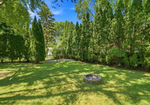 Photo 2 of Sale Pending at 1101 Lynde Dr Ne, Minneapolis, MN 55432 | MLS# 7103815 | Listing updated on 2026-08-25