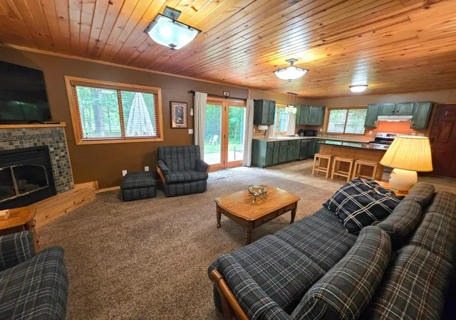 3rd image of 32625 Riverside Dr, Pine City, MN 55063 | MLS# 7103838