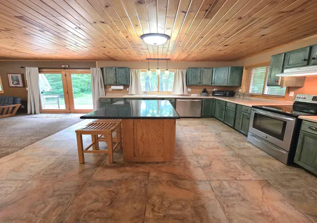 5th image of 32625 Riverside Dr, Pine City, MN 55063 | MLS# 7103838
