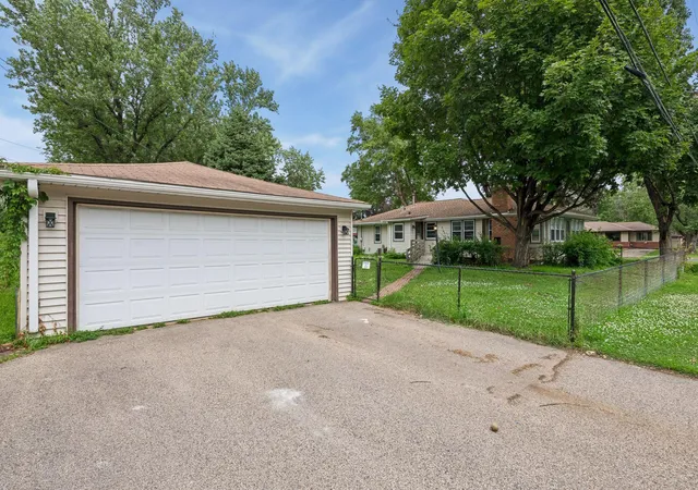 Homes for sale in Bloomington, MN | 9148 2nd Ave S, Bloomington, MN 55420 | MLS# 7103882