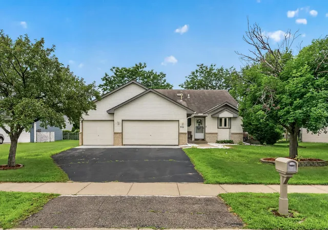 1st image of 7101 Setzler Pkwy, Brooklyn Park, MN 55445 | MLS# 7103946