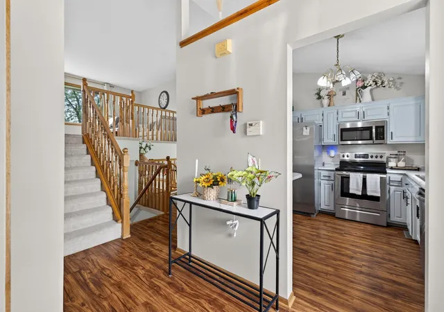 4th image of 7101 Setzler Pkwy, Brooklyn Park, MN 55445 | MLS# 7103946