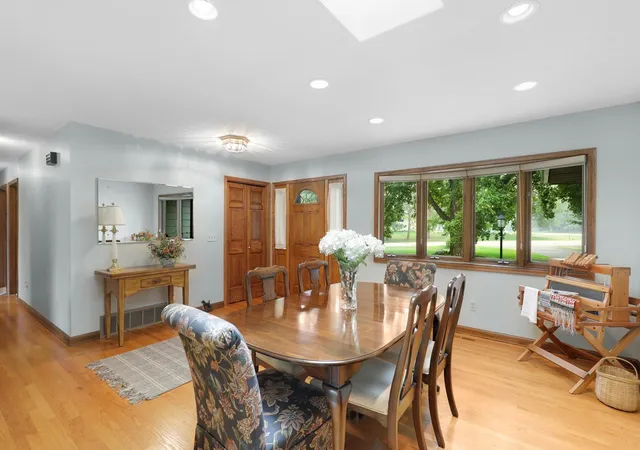 Photo 2 of Single family home for sale at 19010 Albatross St Nw, Cedar, MN 55011 | MLS# 7103967 | Listing updated on 2026-10-22