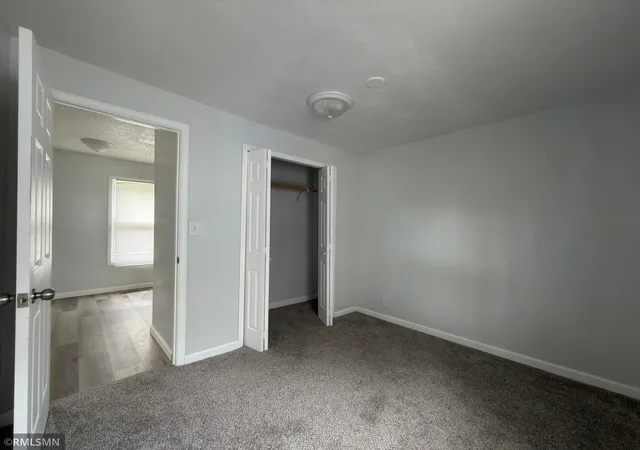 Photo 3 of Single family home for sale at 1071 Norton St, Saint Paul, MN 55117 | MLS# 7103977 | Listing updated on 2026-08-31