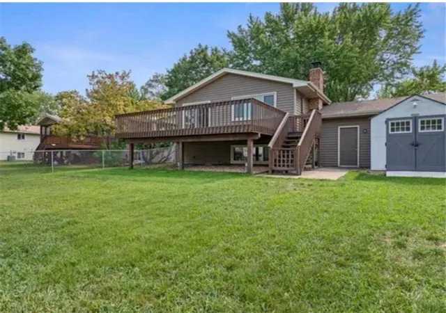 2nd image of 7518 Humboldt Cir N, Brooklyn Park, MN 55444 | MLS# 7103984