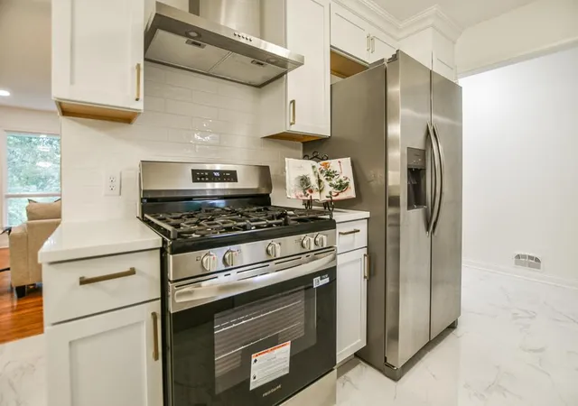 4th image of 6631 Jackson St Ne, Minneapolis, MN 55432 | MLS# 7104060