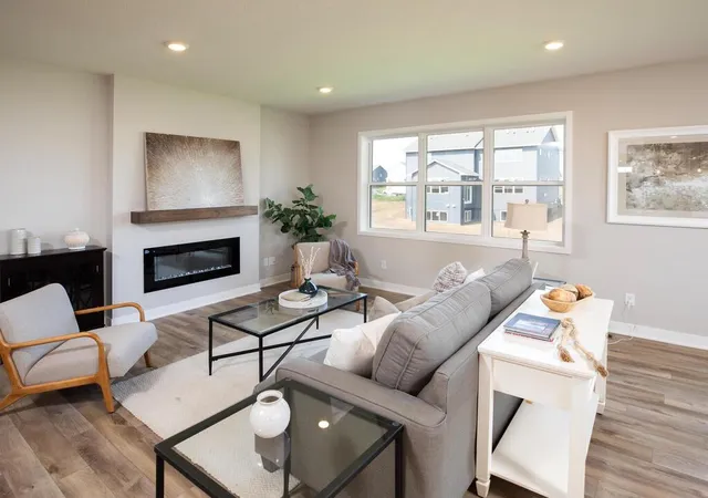 Photo 2 of Single family home for sale at 17936 Greenwich Way, Lakeville, MN 55044 | MLS# 7104061 | Listing updated on 2026-09-23