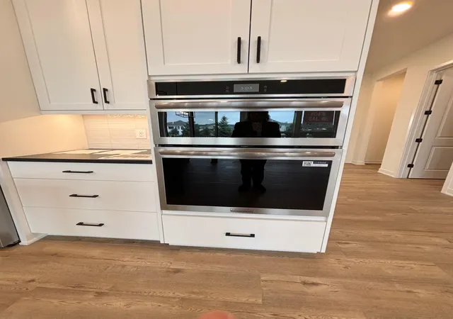 Photo 3 of Single family home for sale at 17936 Greenwich Way, Lakeville, MN 55044 | MLS# 7104061 | Listing updated on 2026-10-16