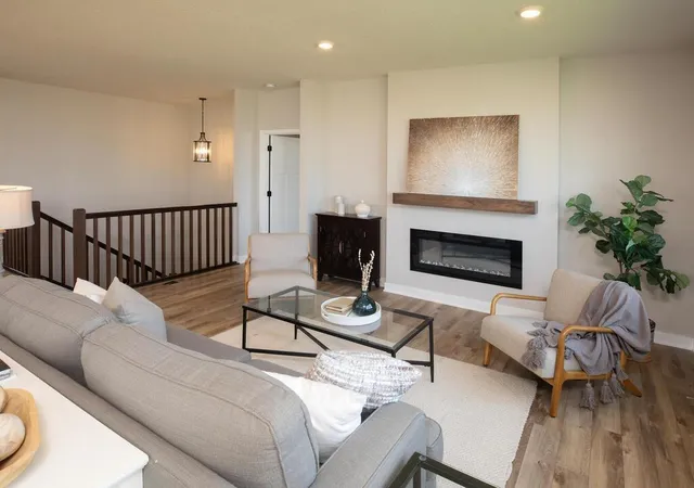Photo 4 of Single family home for sale at 17936 Greenwich Way, Lakeville, MN 55044 | MLS# 7104061 | Listing updated on 2026-09-23