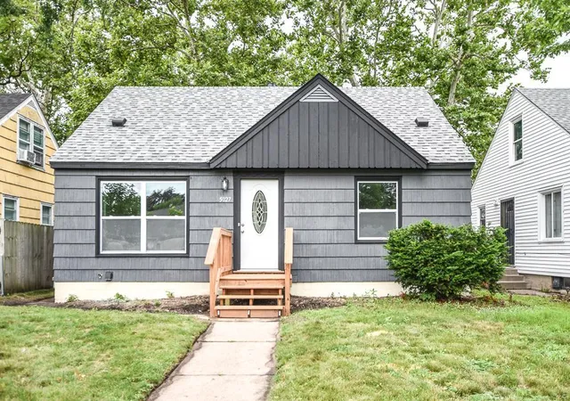 Homes for sale in Minneapolis, MN | 5027 Emerson Ave N, Minneapolis, MN 55430 | MLS# 7104066