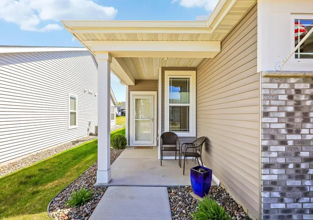 Homes for sale in Rogers, MN | 10224 Ironwood Ln, Rogers, MN 55374 | MLS# 7104097