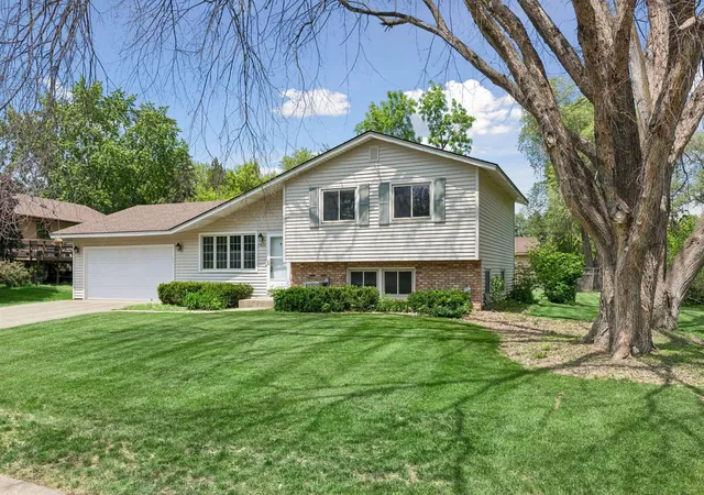 Homes for sale in Bloomington, MN | 9630 12Th Avenue Cir, Bloomington, MN 55425 | MLS# 7104100