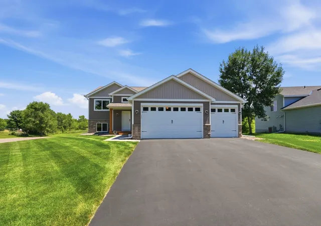 Homes for sale in Howard Lake, MN | 1500 5th Ave, Howard Lake, MN 55349 | MLS# 7104120