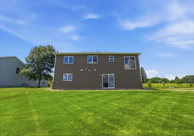 Homes for sale in Howard Lake, MN | 1500 5Th Ave, Howard Lake, MN 55349 | MLS# 7104120