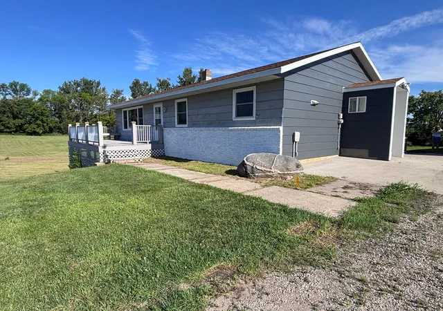 Photo 3 of Single family home for sale at 20161 County Rd 99 Sw, Kensington, MN 56343 | MLS# 7104129 | Listing updated on 2026-10-01