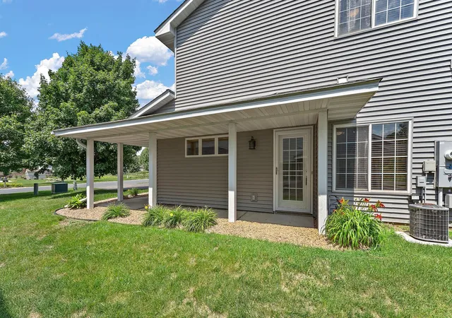 2nd image of 7858 Marilyn Dr, Circle Pines, MN 55014 | MLS# 7104132