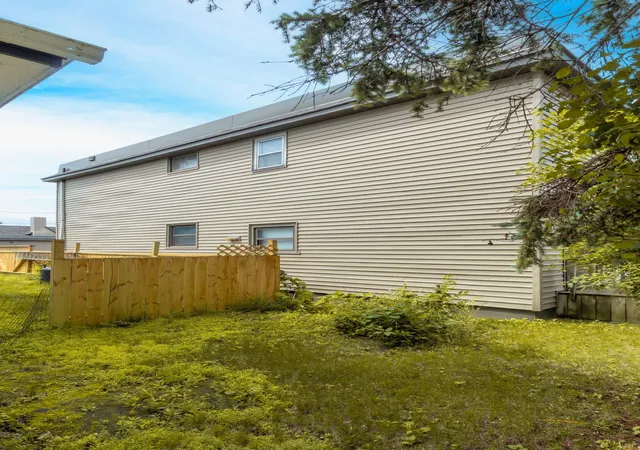4th image of 721 Beltrami Ave Nw, Bemidji, MN 56601 | MLS# 7104133