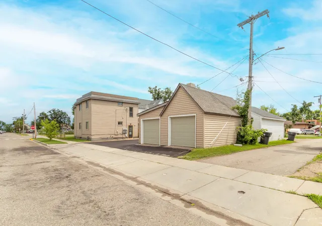 5th image of 721 Beltrami Ave Nw, Bemidji, MN 56601 | MLS# 7104133