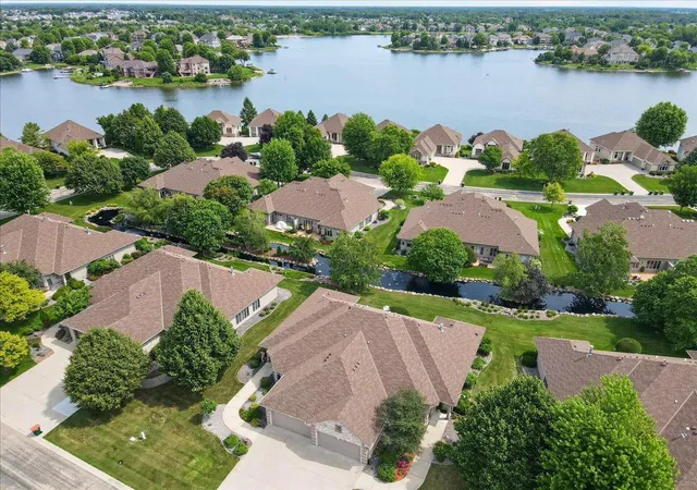 35th image of 11865 Dunkirk Cir Ne, Minneapolis, MN 55449 | MLS# 7104134