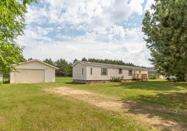1st image of 596 Old Willow Ct Nw, Bemidji, MN 56601 | MLS# 7104139
