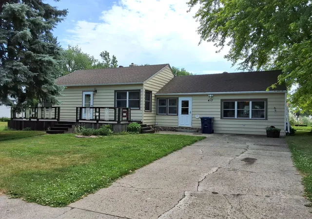 1st image of 417 4th St, Wyndmere, ND 58081 | MLS# 7104140