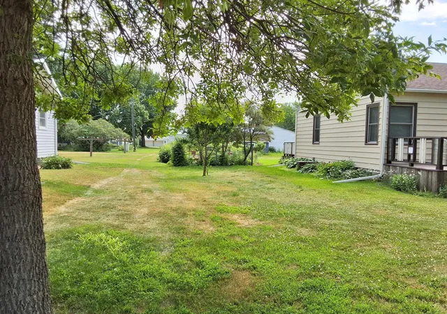 4th image of 417 4Th St, Wyndmere, ND 58081 | MLS# 7104140