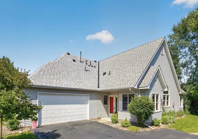 1st image of 18006 Saint Croix Trl N, Marine On Saint Croix, MN 55047 | MLS# 7104162