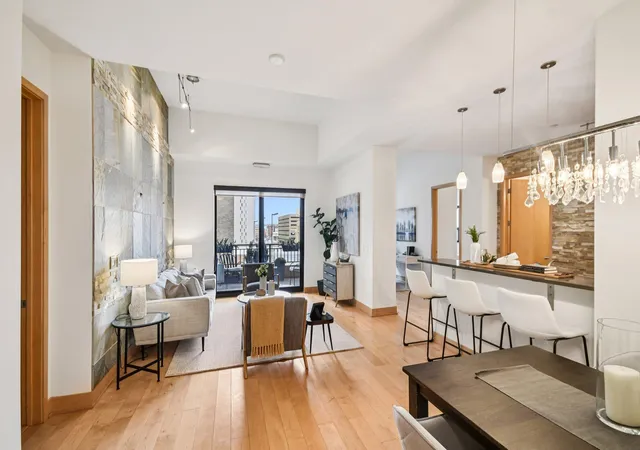 2nd image of 100 3rd Ave S #406, Minneapolis, MN 55401 | MLS# 7104169