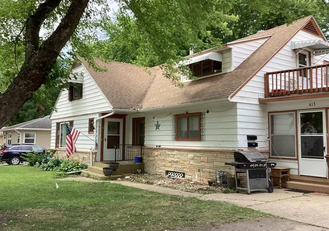 Homes for sale in Albert Lea, MN | 413 Hawthorne St E, Albert Lea, MN 56007 | MLS# 7104190