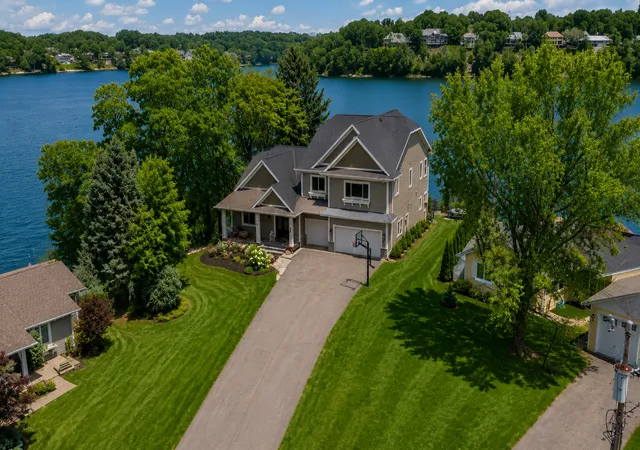Homes for sale in Excelsior, MN | 3396 Kings Point Rd, Excelsior, MN 55331 | MLS# 7104192