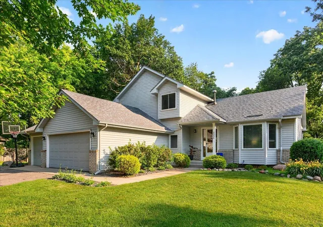 Homes for sale in Champlin, MN | 5336 Oxbow Pl, Champlin, MN 55316 | MLS# 7104198