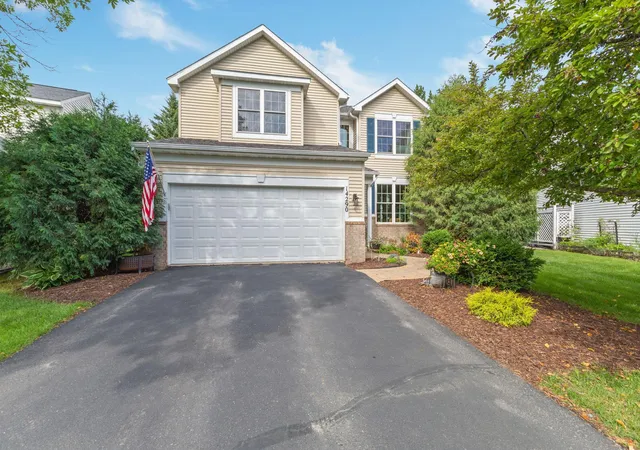 Photo 2 of Single family home for sale at 14290 Flora Way, Saint Paul, MN 55124 | MLS# 7104201 | Listing updated on 2026-10-01